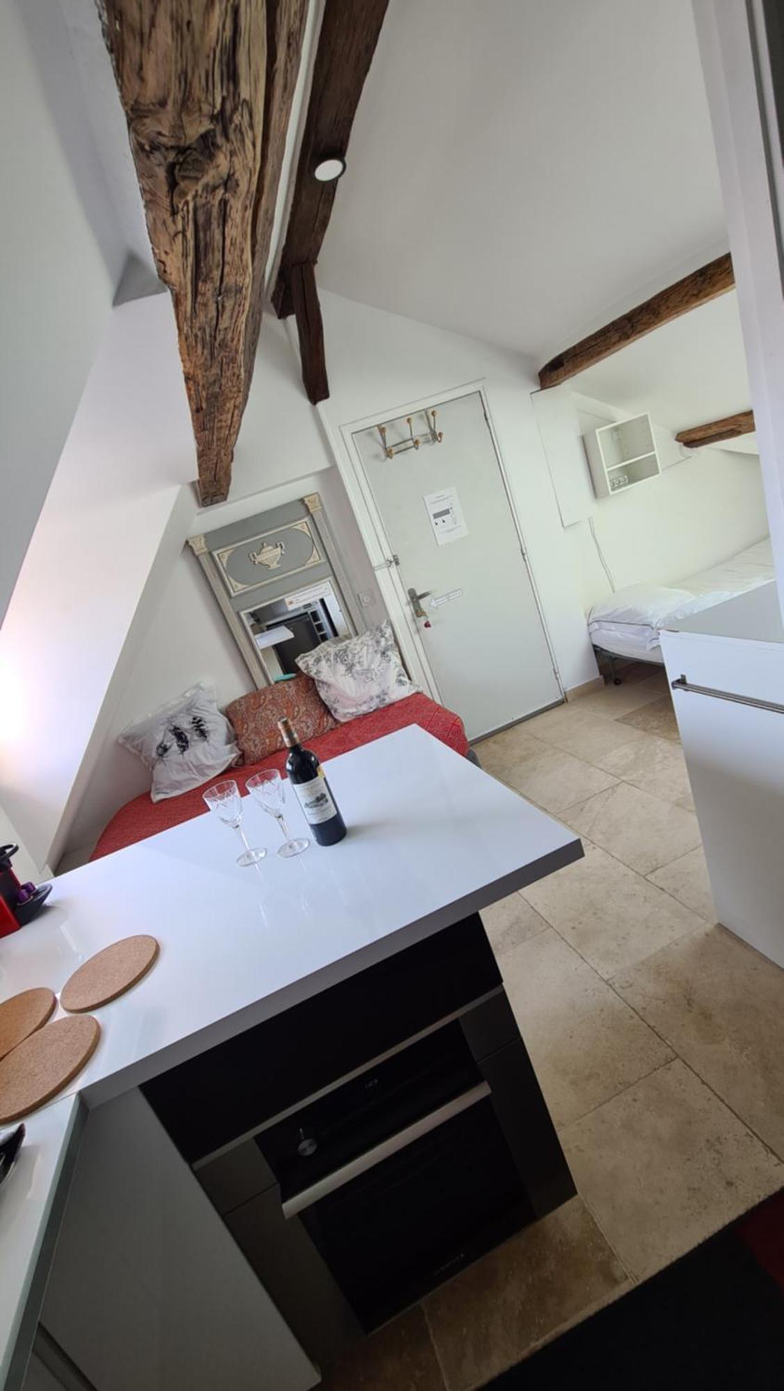Appartement Coeur De Paris Avec Vue Sur Les Toits Eksteriør billede