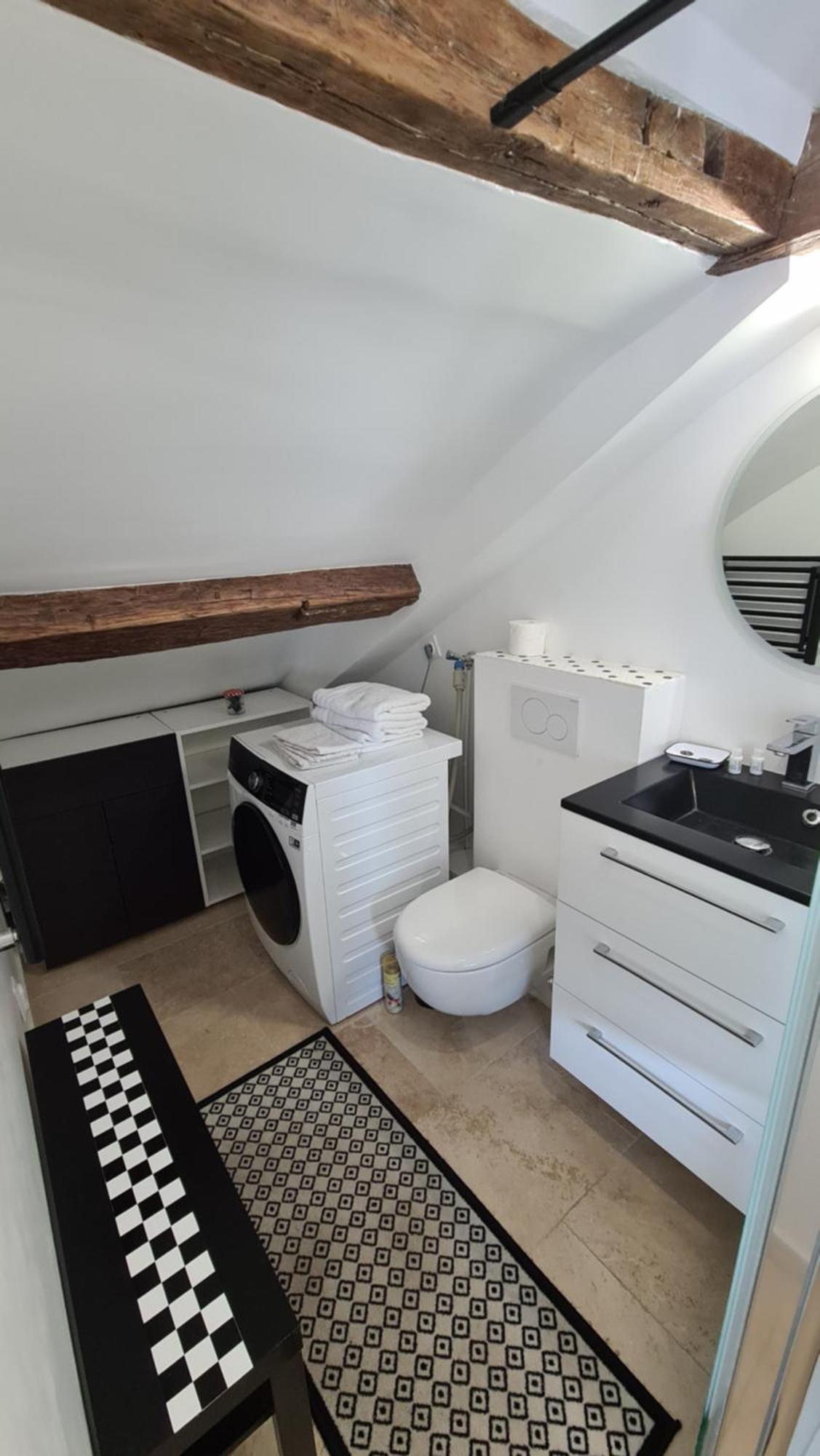 Appartement Coeur De Paris Avec Vue Sur Les Toits Eksteriør billede